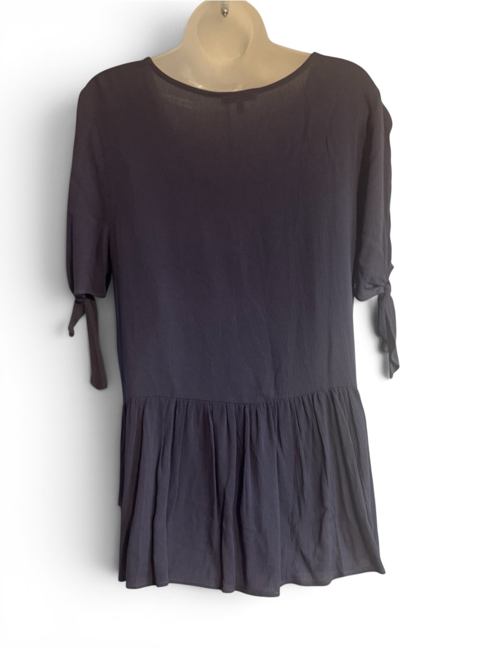 NWT V-Neck Top with Multicolor Floral Embroidery SMALL    #J - Picture 5 of 11